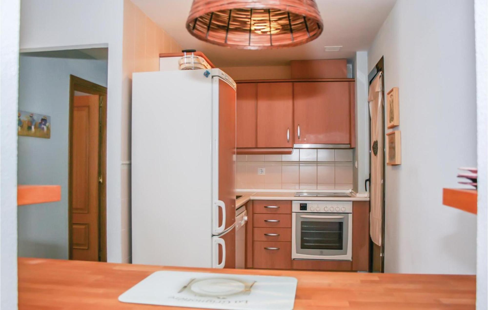 Beautiful Apartment In Alcossebre With Kitchen Екстериор снимка
